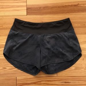 Lululemon Speed Up High-Rise Lined Shorts 4”